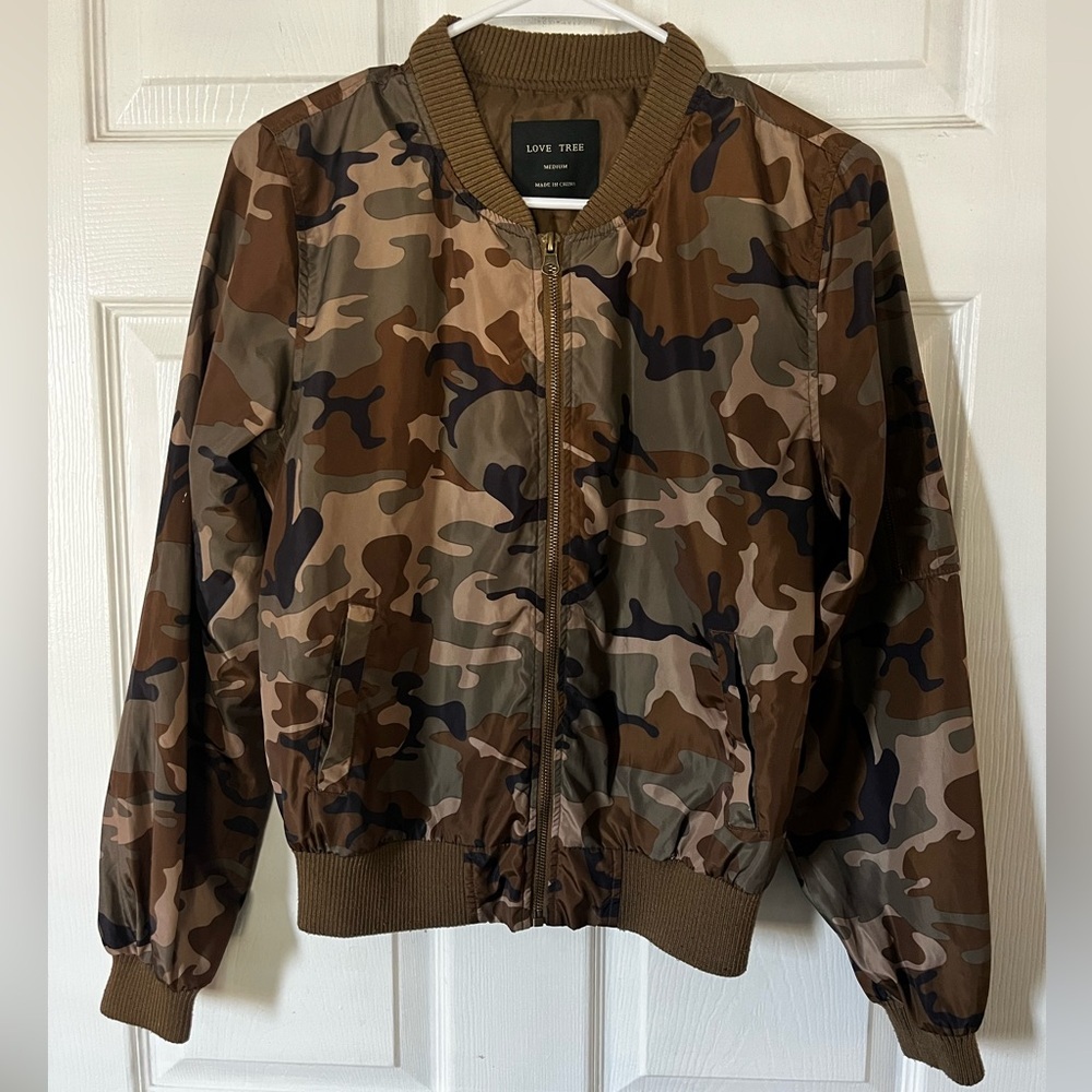 Love Tree Brown and Tan and Olives Camouflage Bomber Jacket